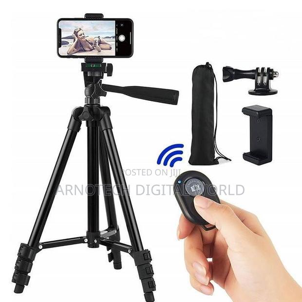 Extendable Aluminum Tripod Stand for Phone and Camera - thumbnail 3