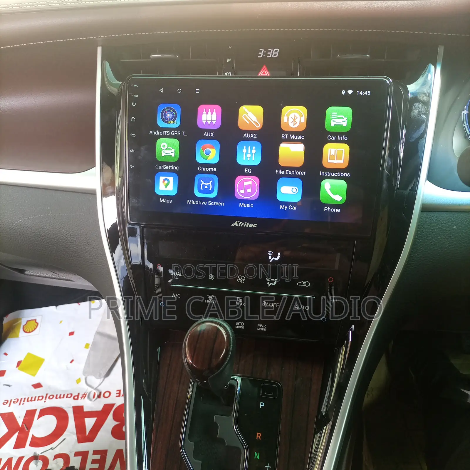 Toyota Harrier 2014+ Fitted With 10 Inch Radio Plus Frame