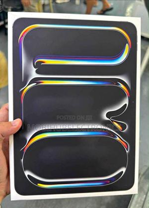 New Apple iPad Pro 13 (2025) 256 GB Silver