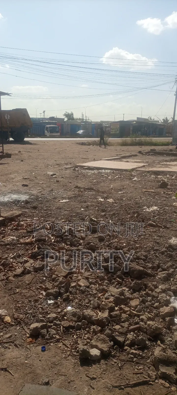 Ruiru -Kamakis Very Prime Area 3/4acre for Sale