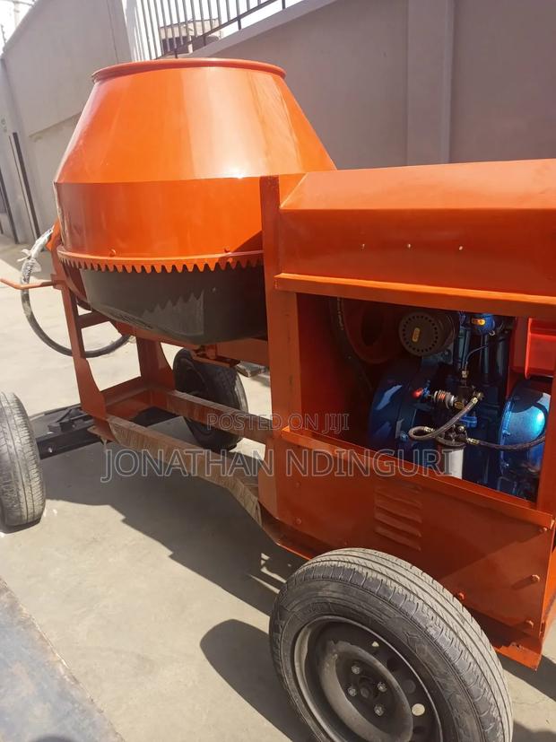 Concrete Mixer - main view