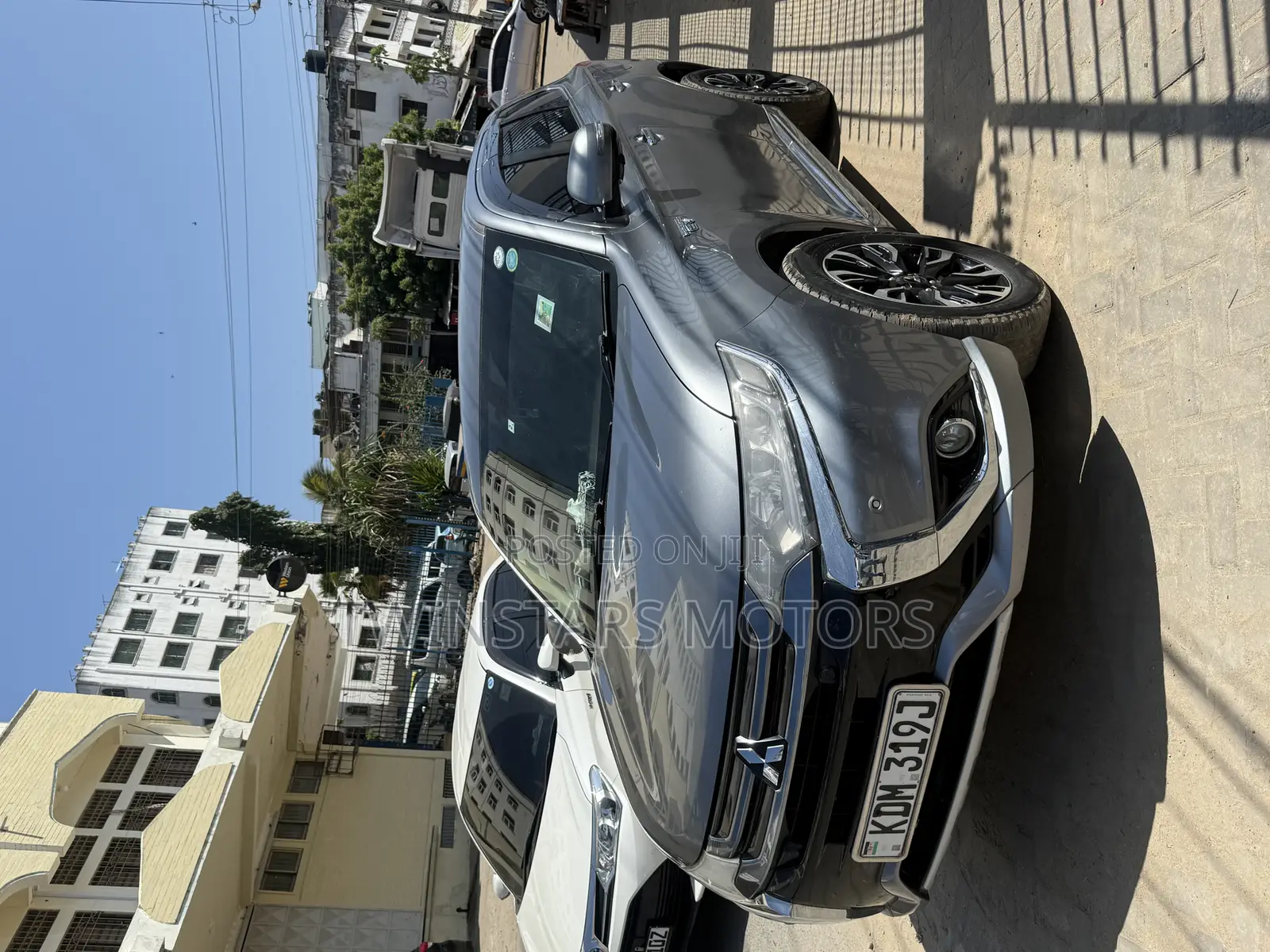 Mitsubishi Outlander 2.0 PHEV AWD 2016 Gray