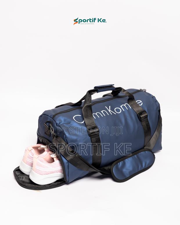 Large Capacity Gym Travel Waterproof Duffel Bag - thumbnail 4