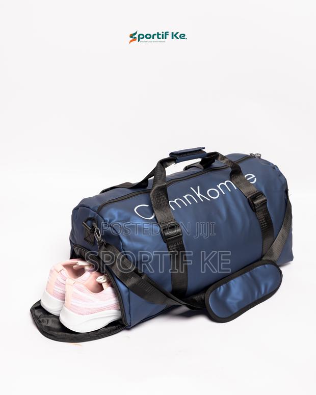 Large Capacity Gym Travel Waterproof Duffel Bag - thumbnail 5