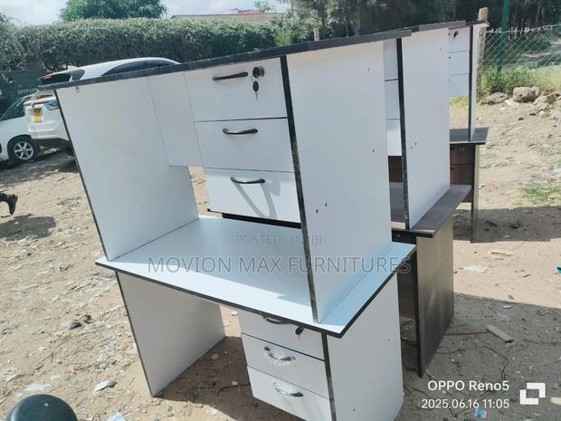 Modern Office Table Office Table - main view