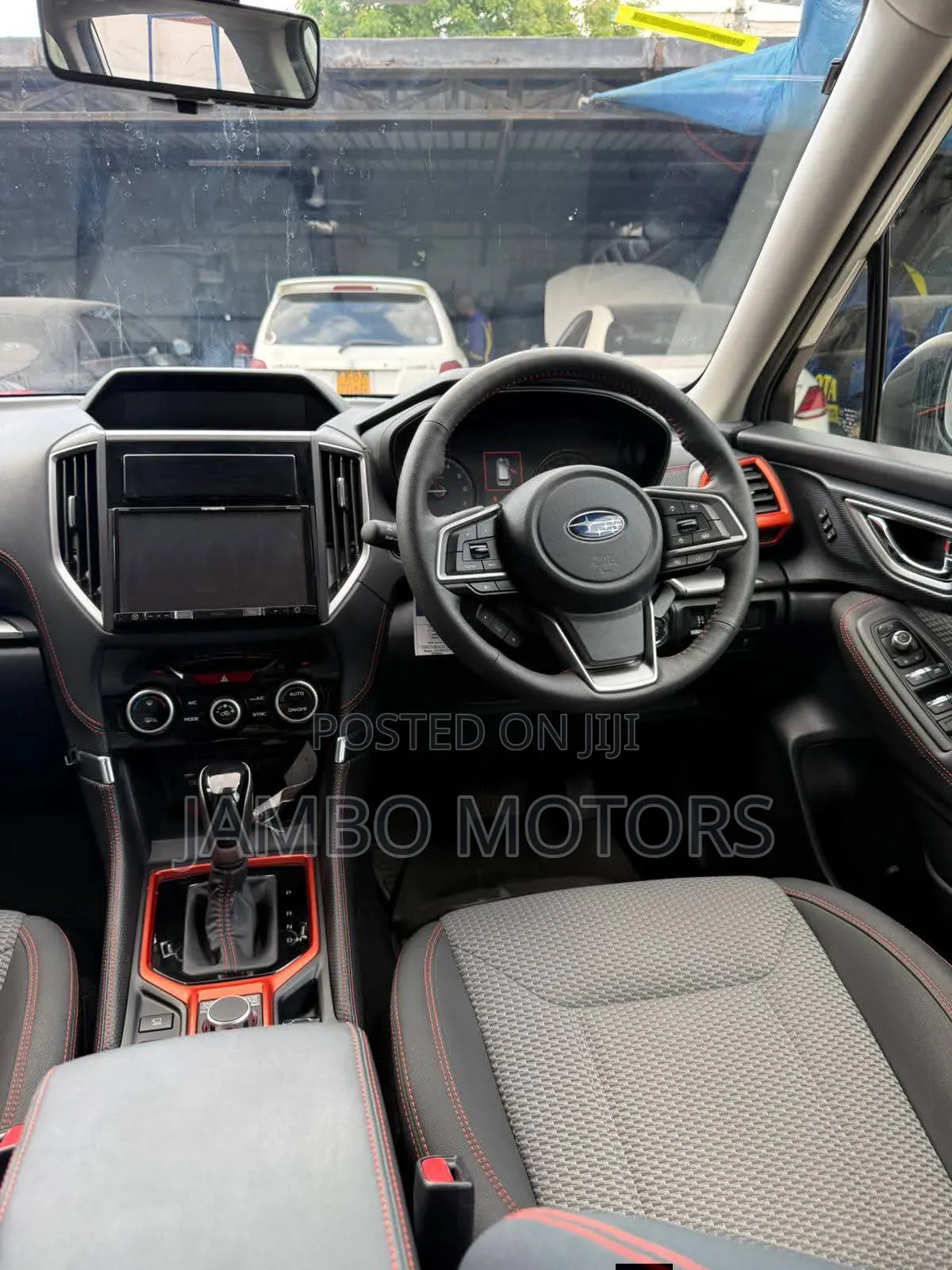 Subaru Forester Premium AWD 2019 White