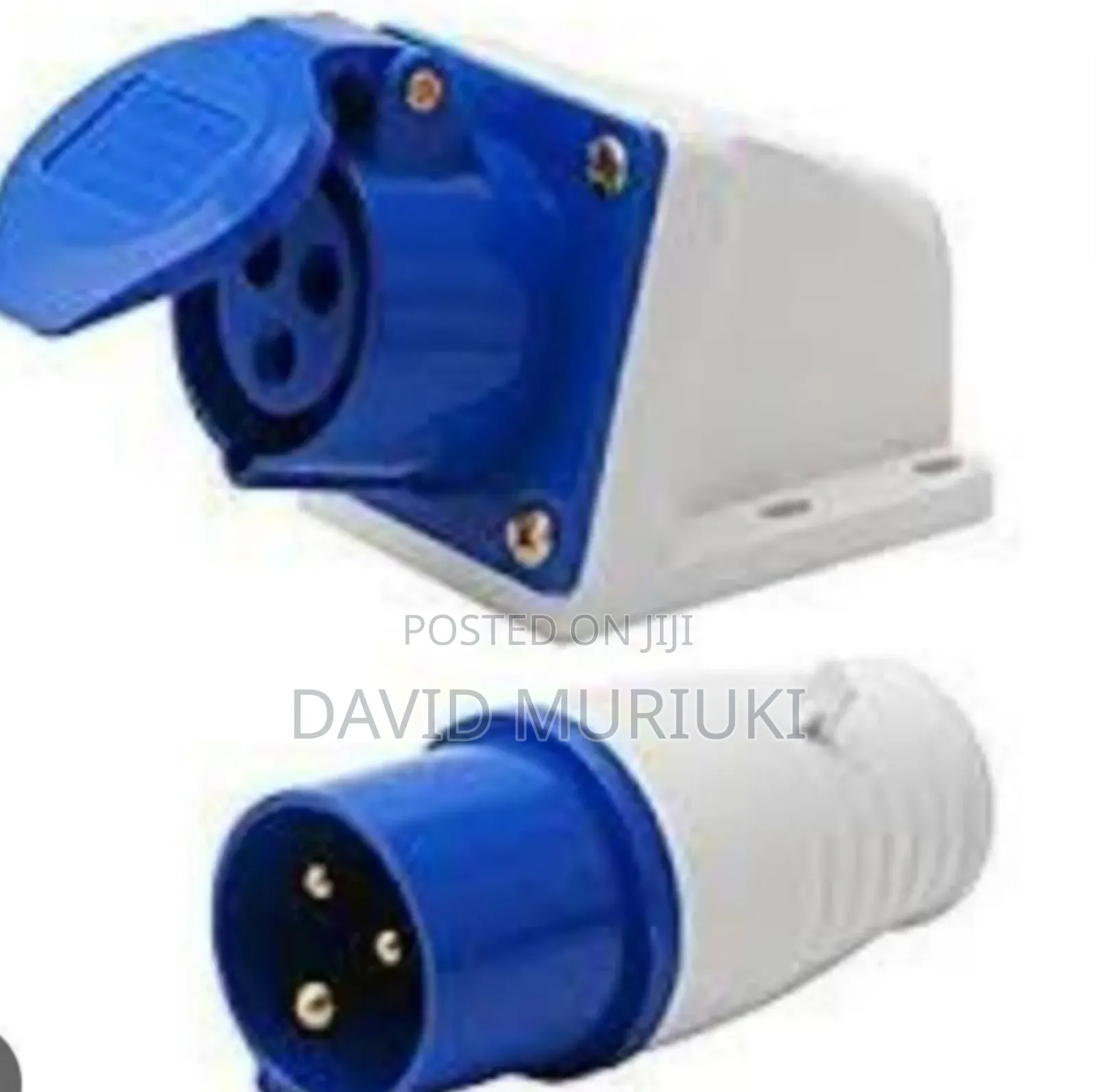 Industrial Socket 32 Amps 3 Pin.
