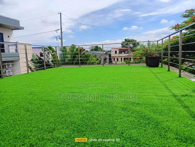 40mm Own Compound And Play Area Radiant Green Artificial Grass Carpet