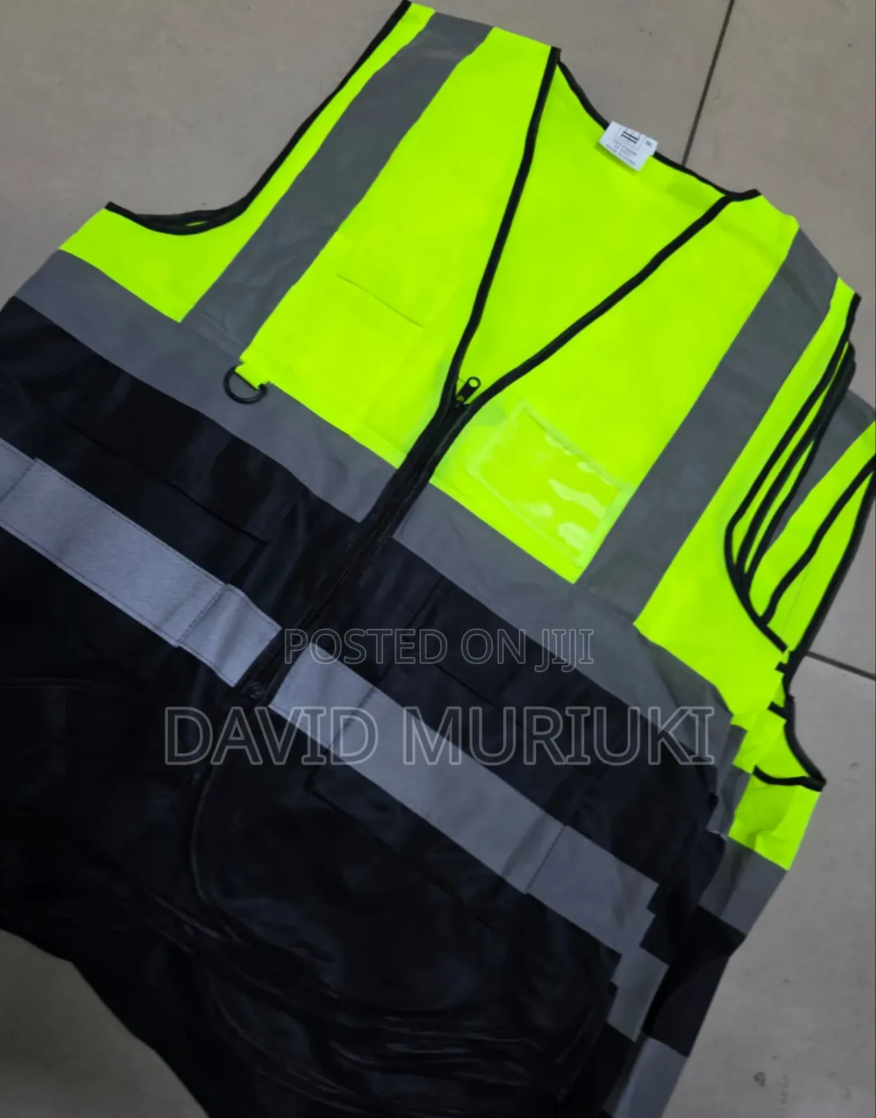 The Executive Reflector/Reflector With Pockets