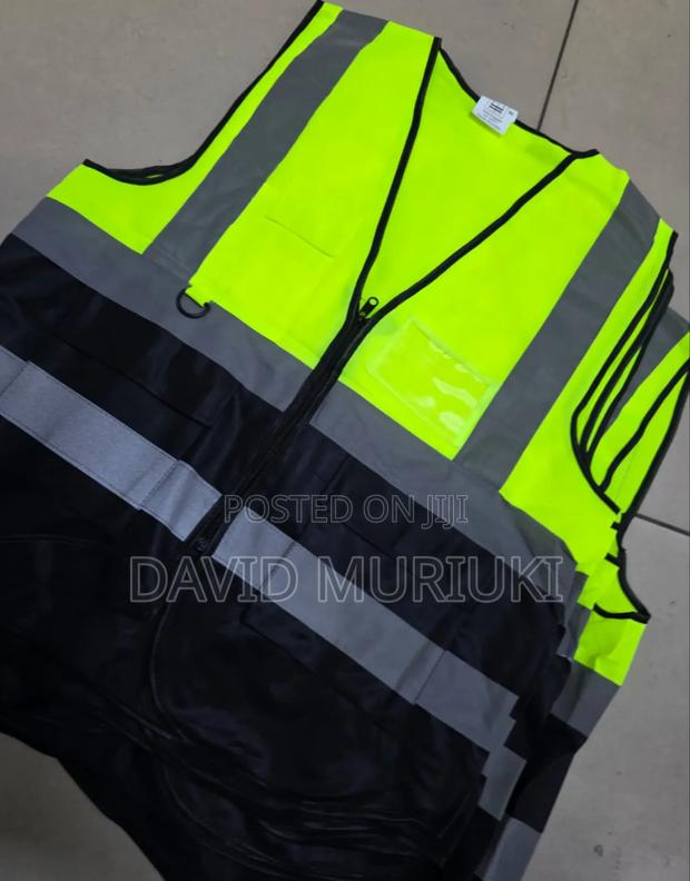 The Executive Reflector/Reflector With Pockets - main view