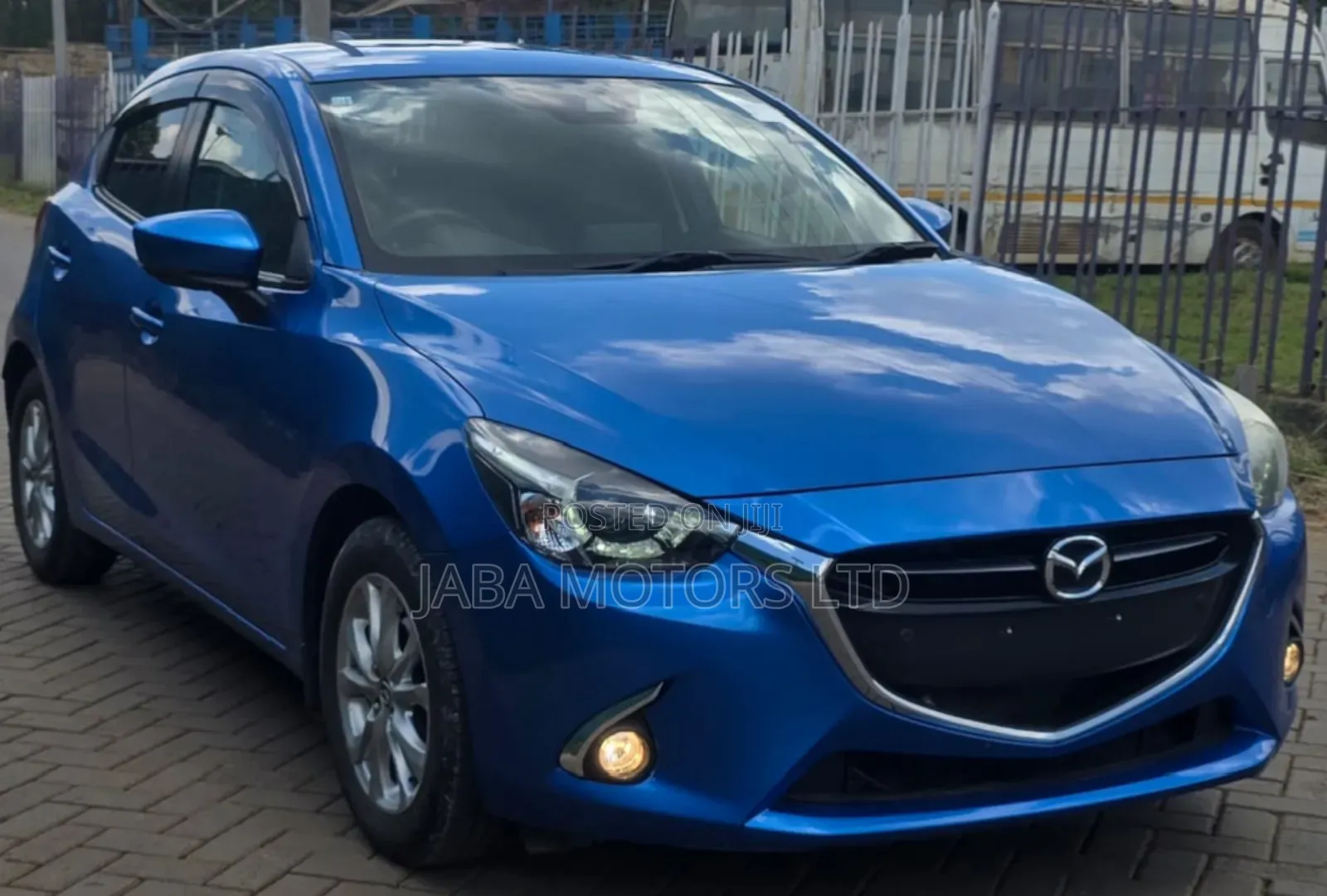 Mazda Demio 2018 Blue