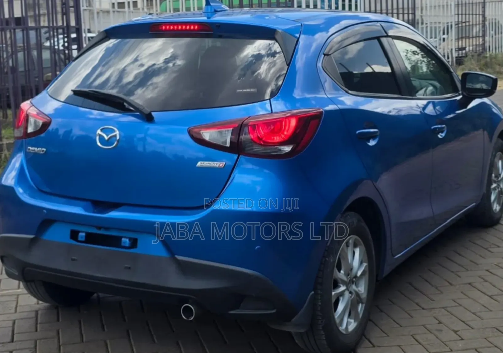 Mazda Demio 2018 Blue