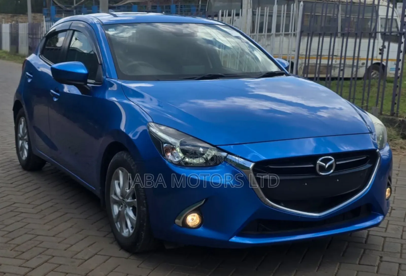 Mazda Demio 2018 Blue
