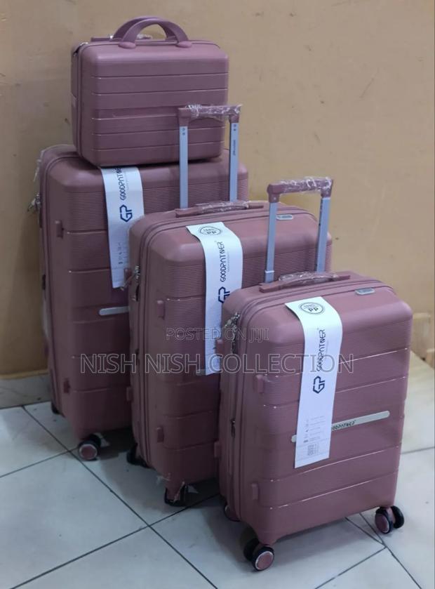 4 in 1 Luxurious Unbreakable Suitcase - thumbnail 7