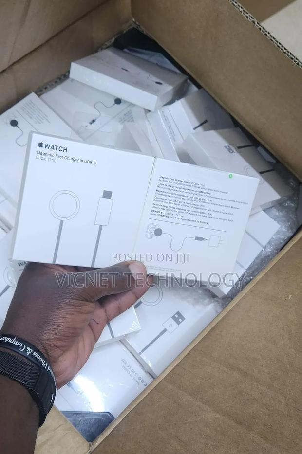 Usb C Magsafe Apple Watch Charger - main view