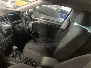 Volkswagen Tiguan 2018 Blue