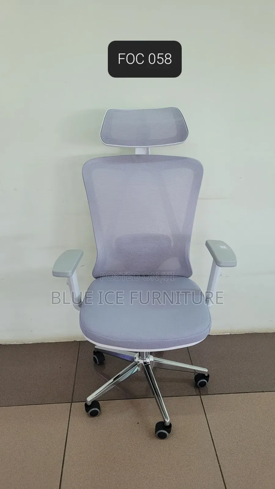 Adjustable Headrest Office Chair