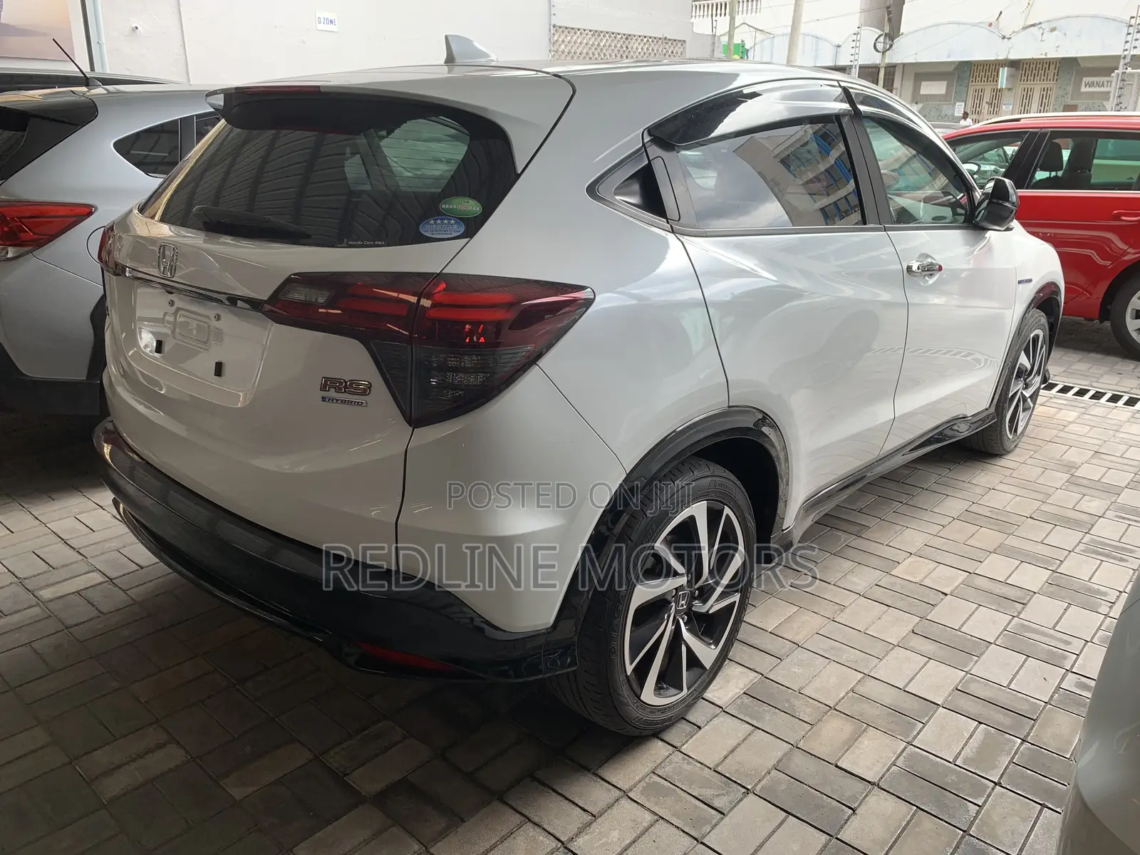 Honda Vezel 1.5 Hybrid 4WD 2018 Pearl