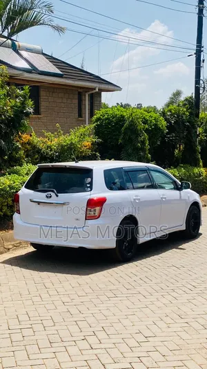 Toyota Corolla Fielder 2011 White