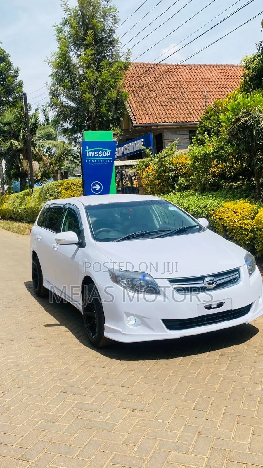 Toyota Corolla Fielder 2011 White