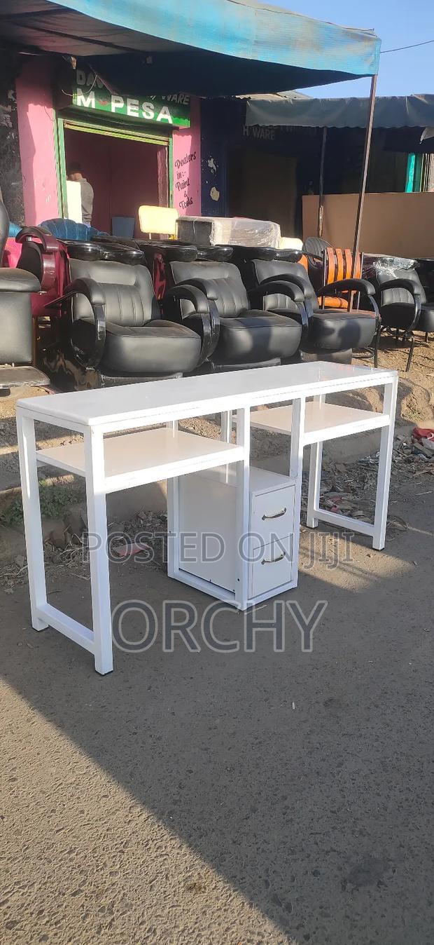 Double Station Manicure Table / Nail Table - main view