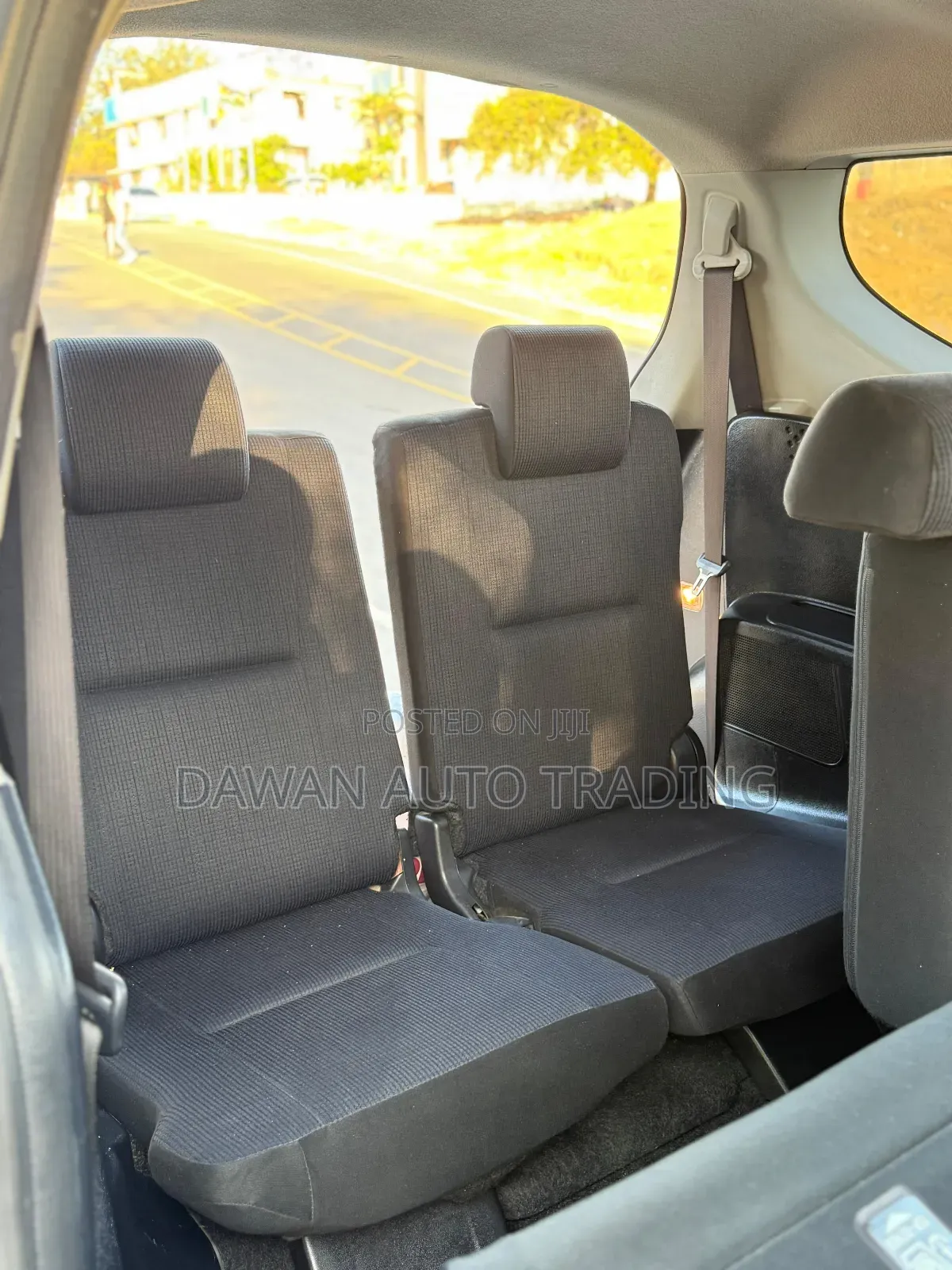 Toyota Sienta 1.5 Hybrid FWD 2016 White