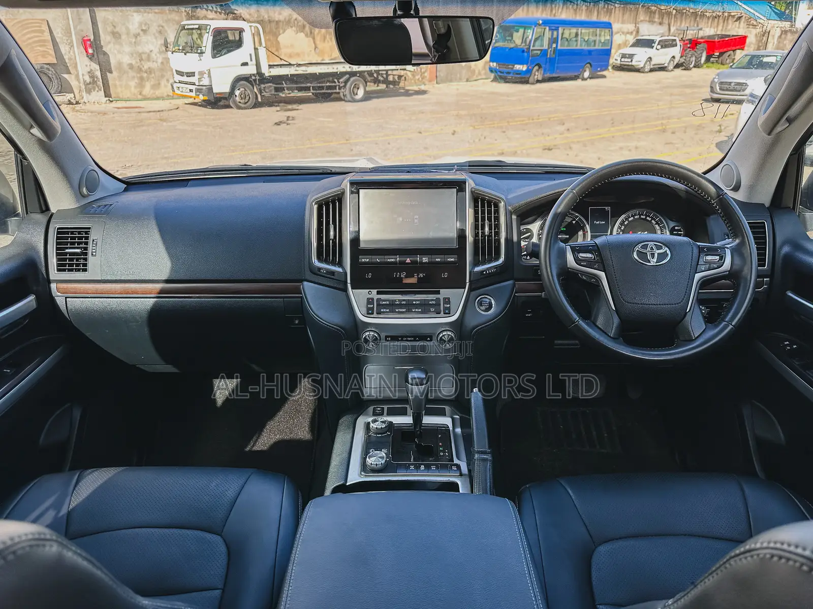 Toyota Land Cruiser 2018 White
