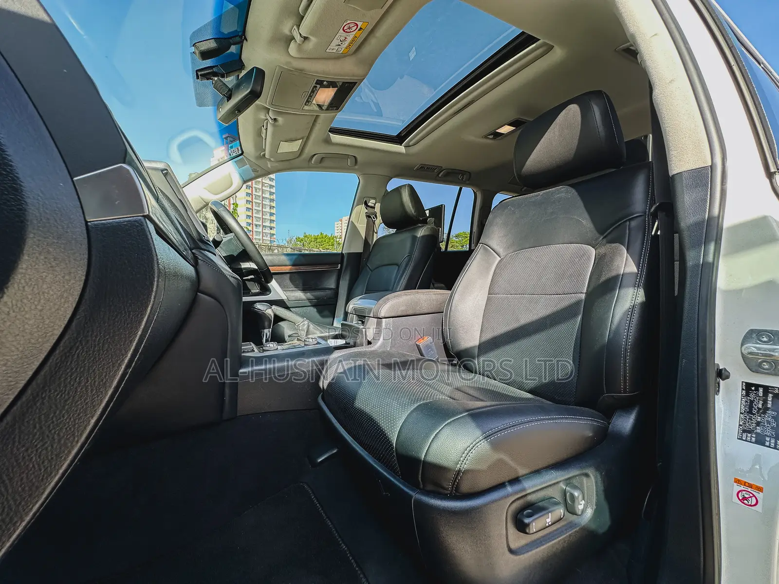 Toyota Land Cruiser 2018 White