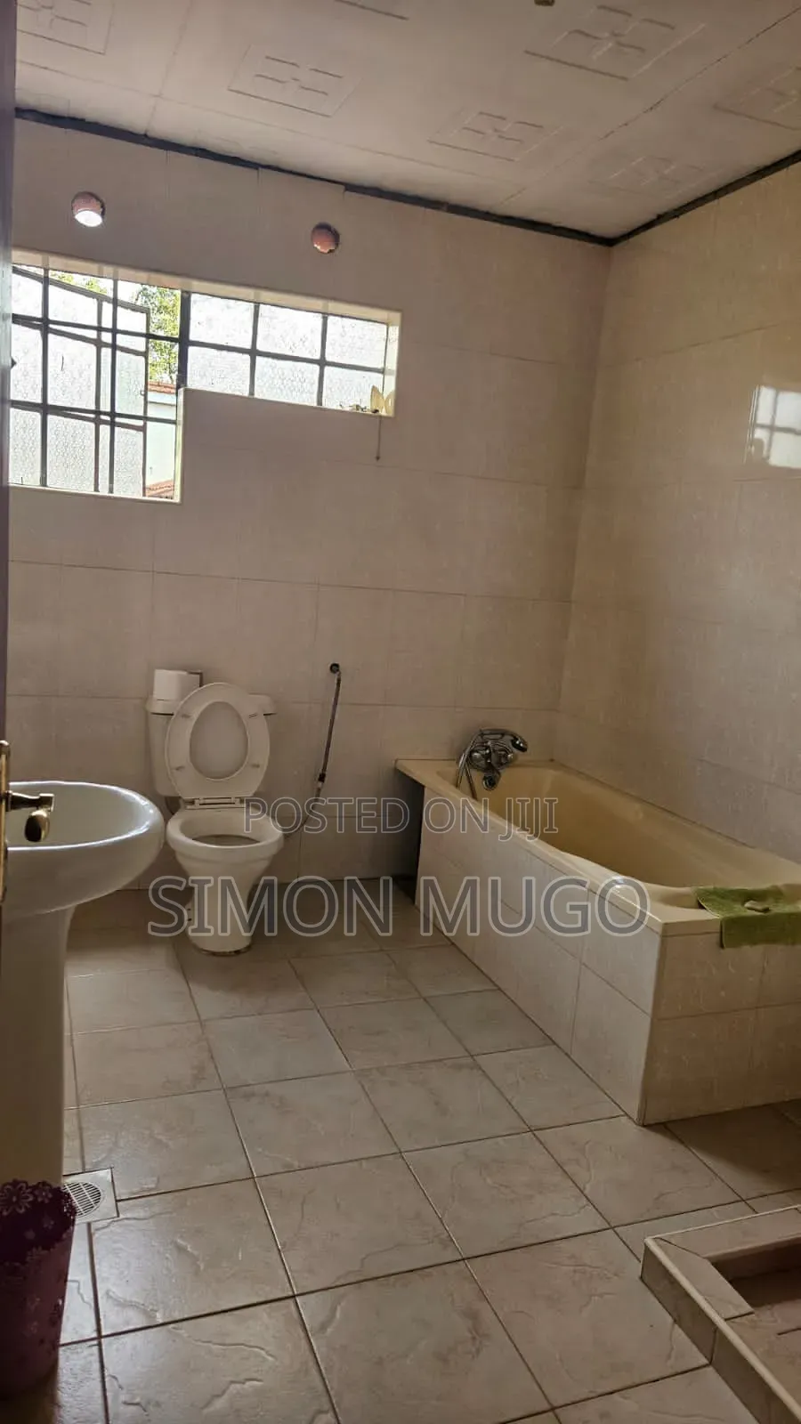 4bdrm Maisonette in Thome for sale