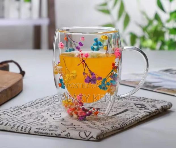 Clear or Real Flowers Between Unbreakable Double Wall Acrylic Cup - thumbnail 4