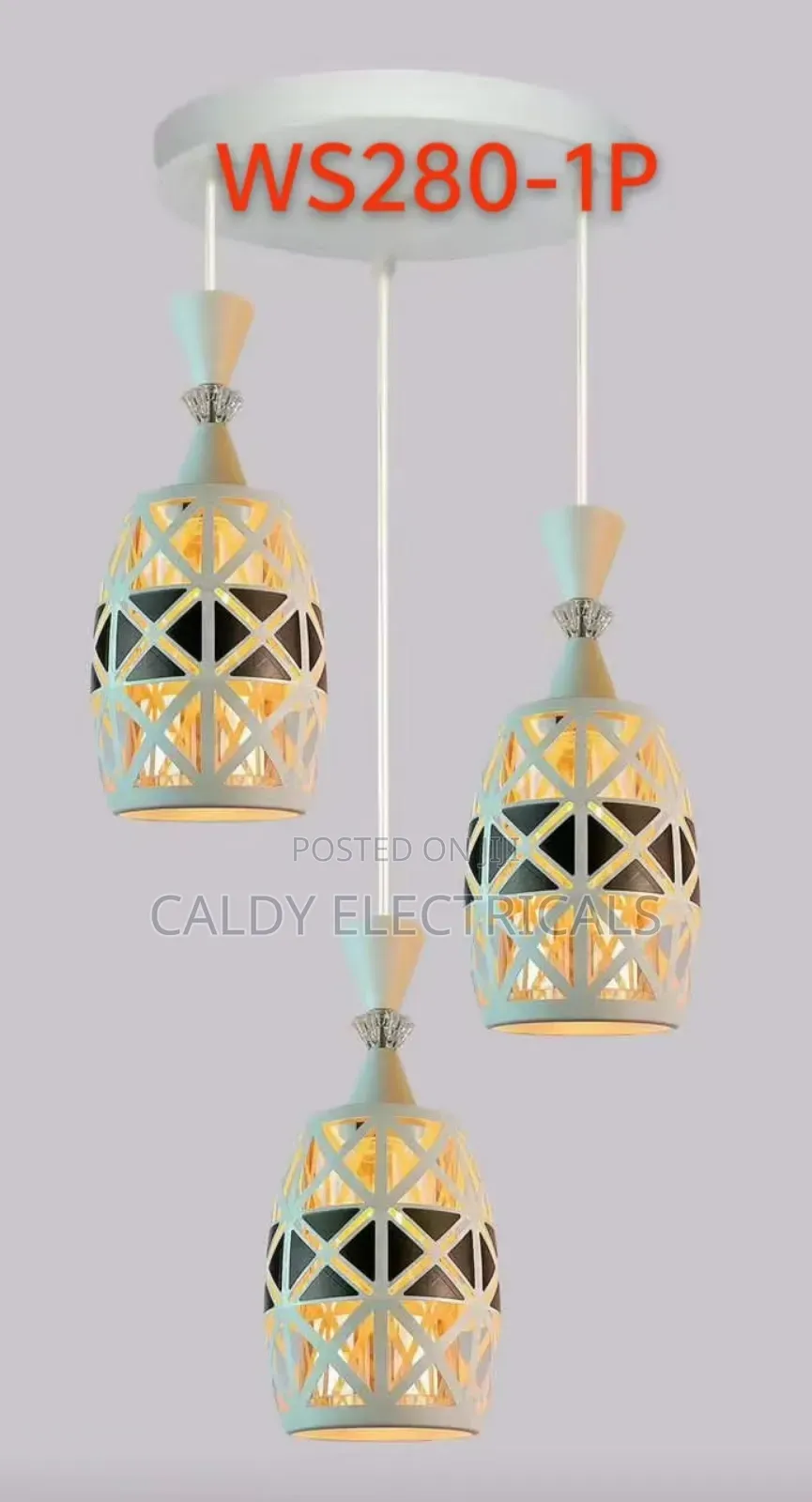 Elegant Modern Three-Light Pendant Light Vf3k