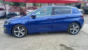 Peugeot 308 2018 Blue