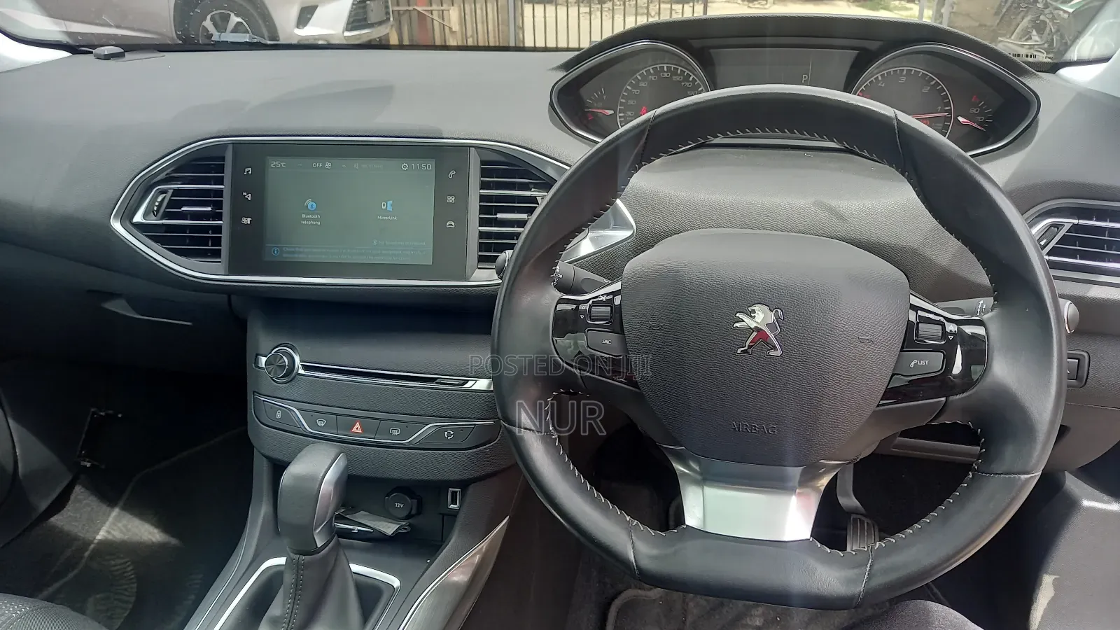 Peugeot 308 2018 Blue