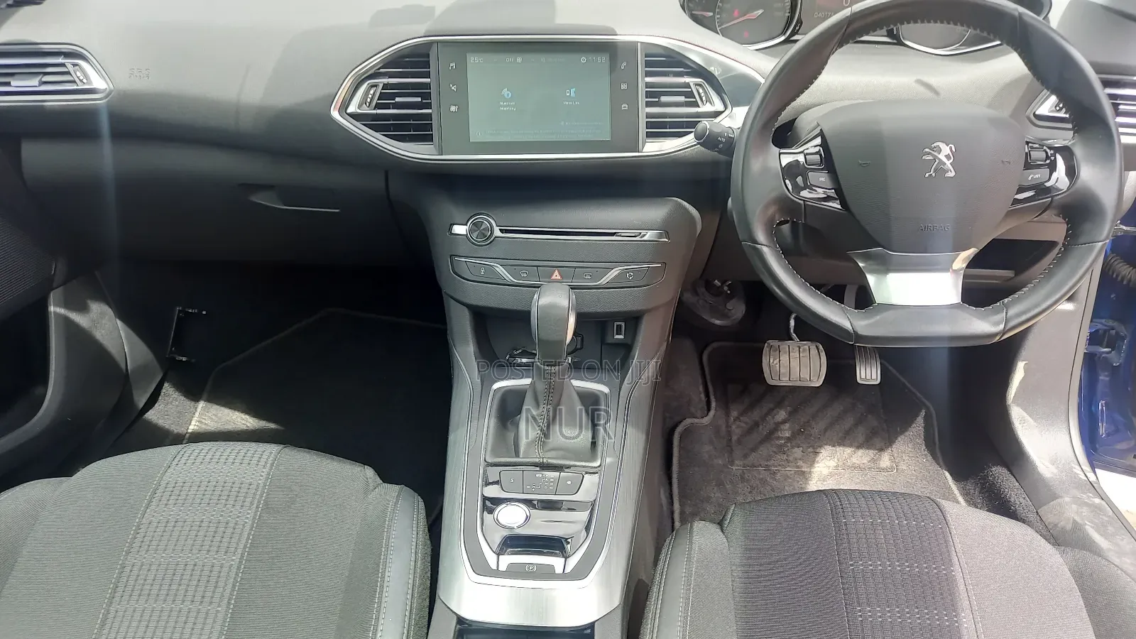 Peugeot 308 2018 Blue