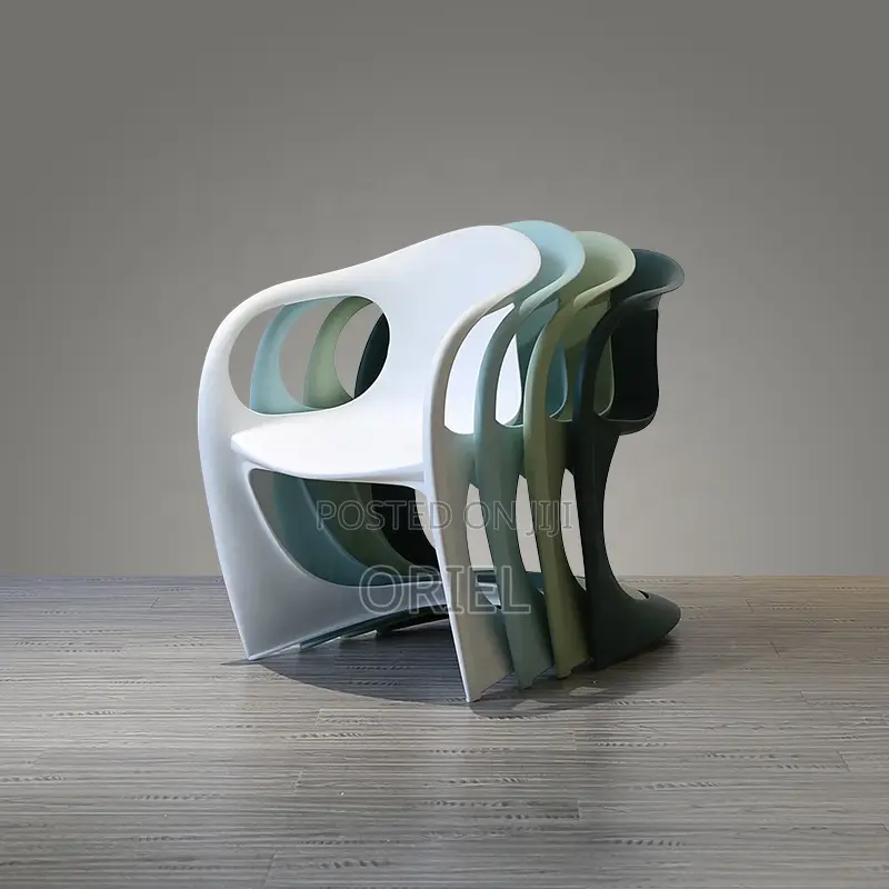 Modern Plastic Chair : Casalino Plastic Cantilever Chair