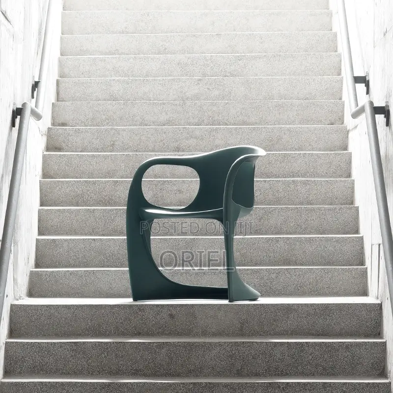Modern Plastic Chair : Casalino Plastic Cantilever Chair
