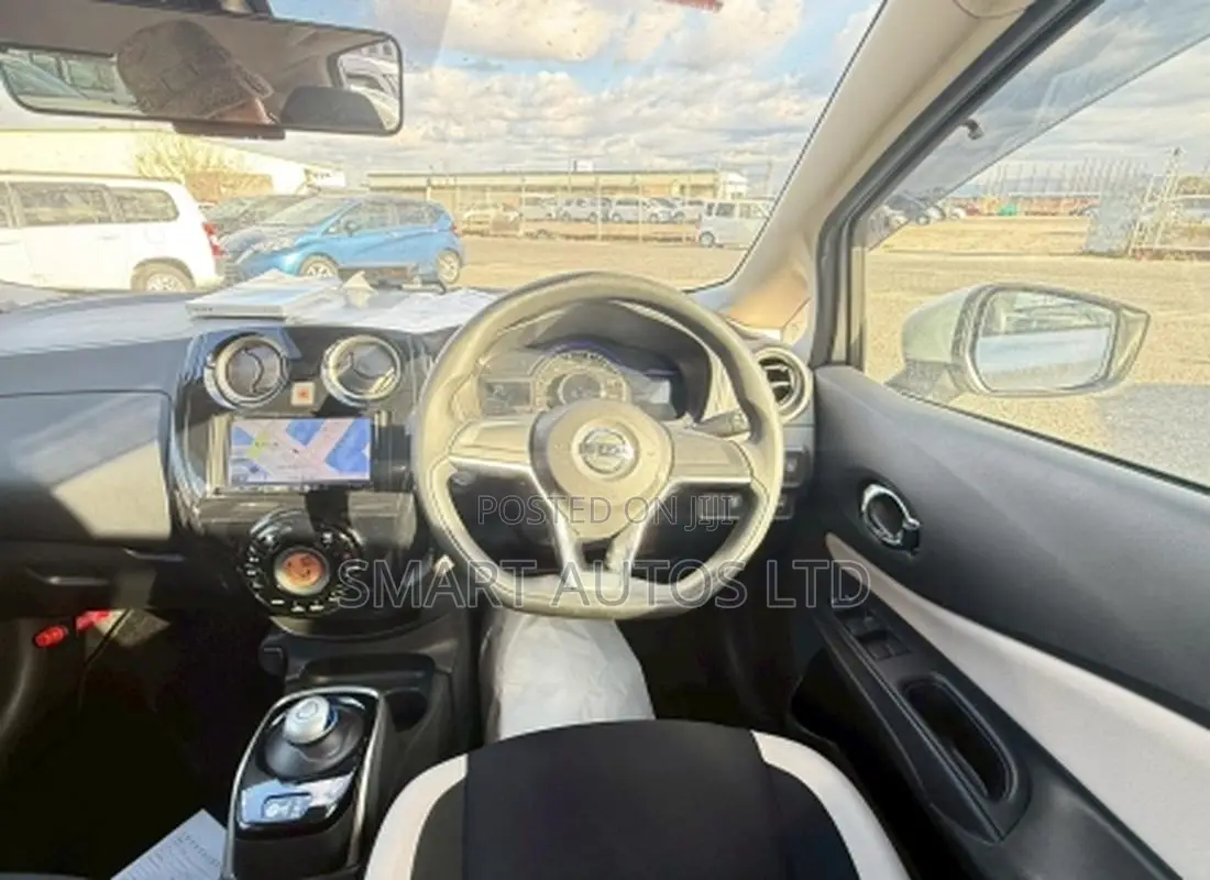 Nissan Note 2020 Silver