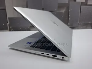 Laptop HP EliteBook 830 G8 16GB Intel Core i7 SSD 512GB