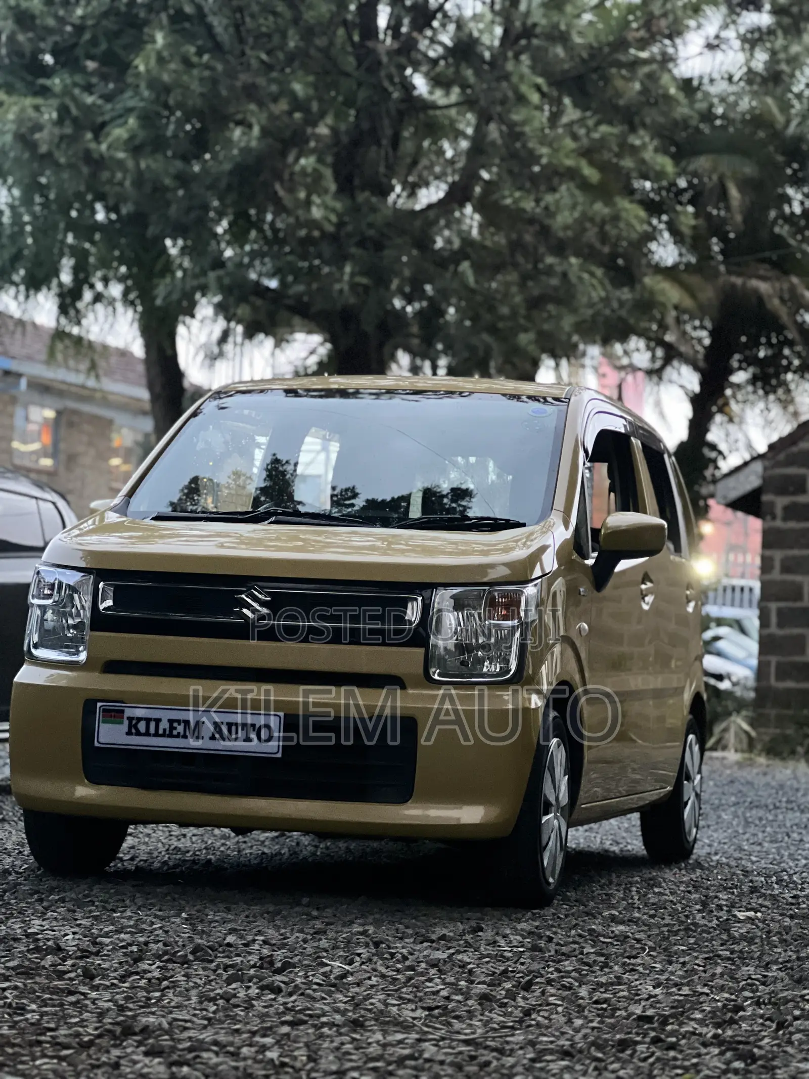 Suzuki Wagon R 2018 Yellow