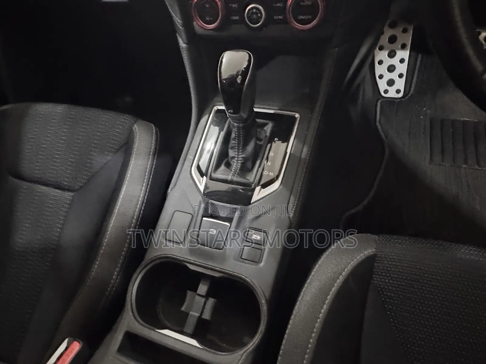 Subaru Impreza 2.0i AWD Hatchback 2019 White