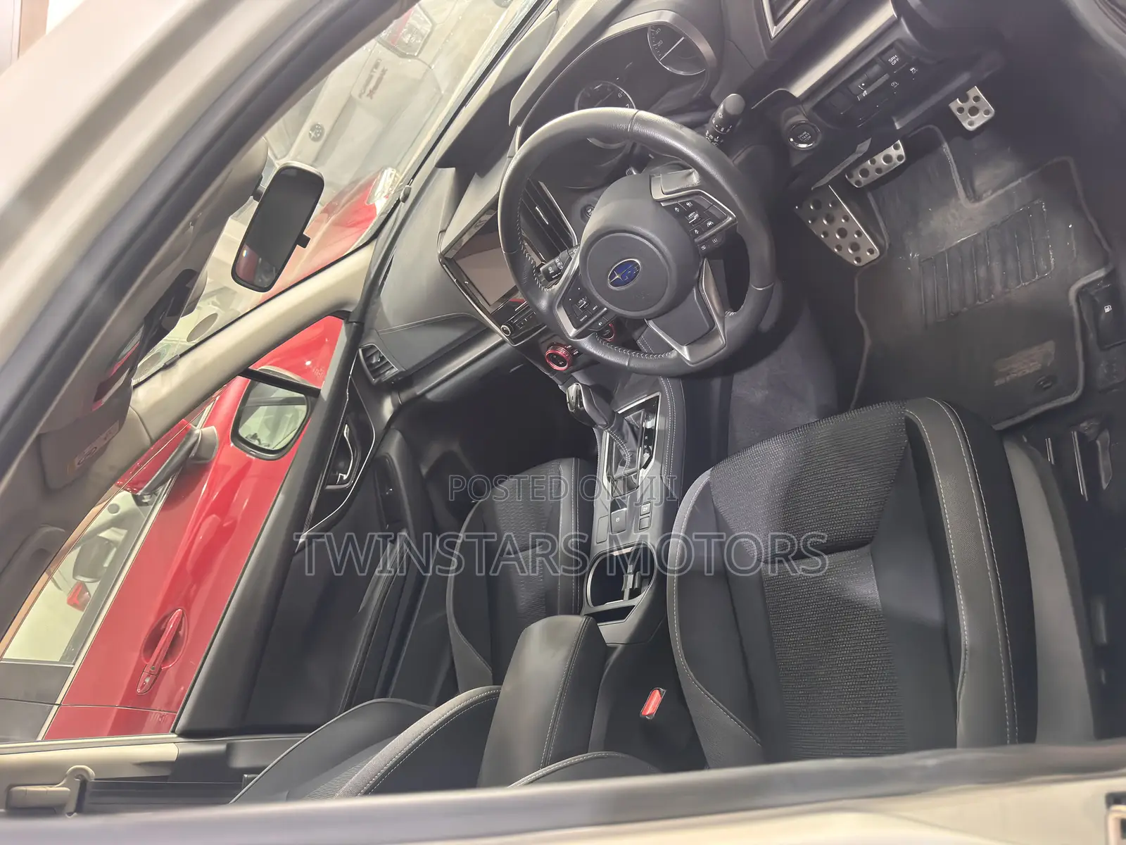 Subaru Impreza 2.0i AWD Hatchback 2019 White