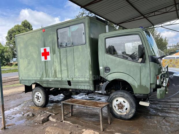 Ashok Leyland Ambulance - thumbnail 2