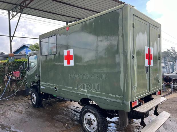 Ashok Leyland Ambulance - thumbnail 4