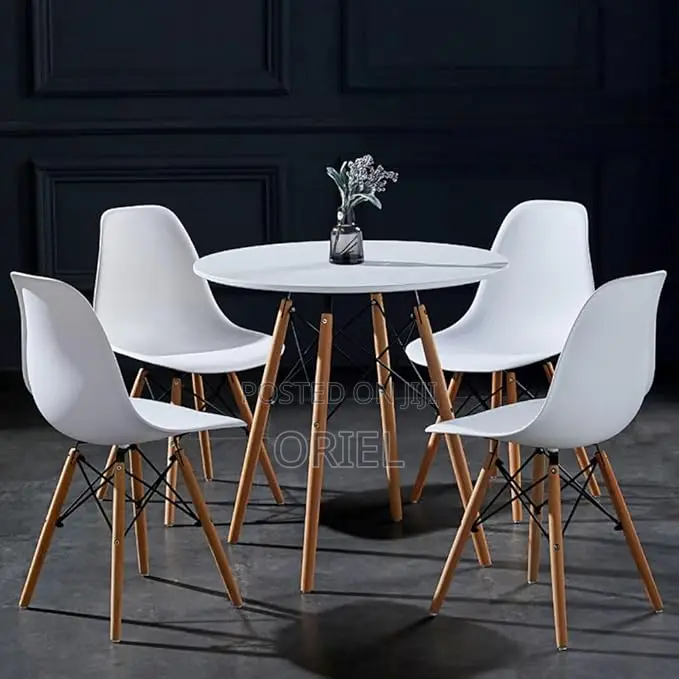 Dining Set : 4-Seater Eames Dining Set