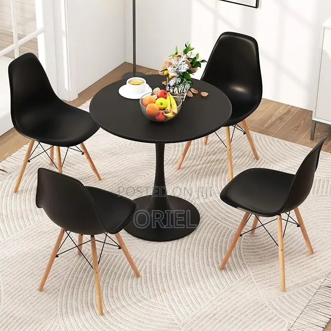 Dining Set : 4-Seater Eames Dining Set