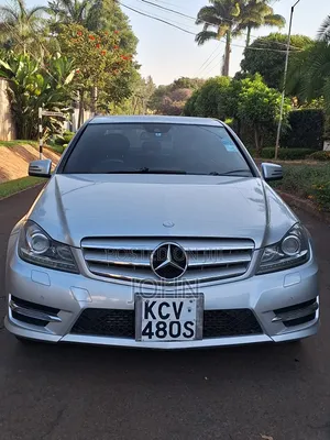 Mercedes-Benz C200 2012 Silver