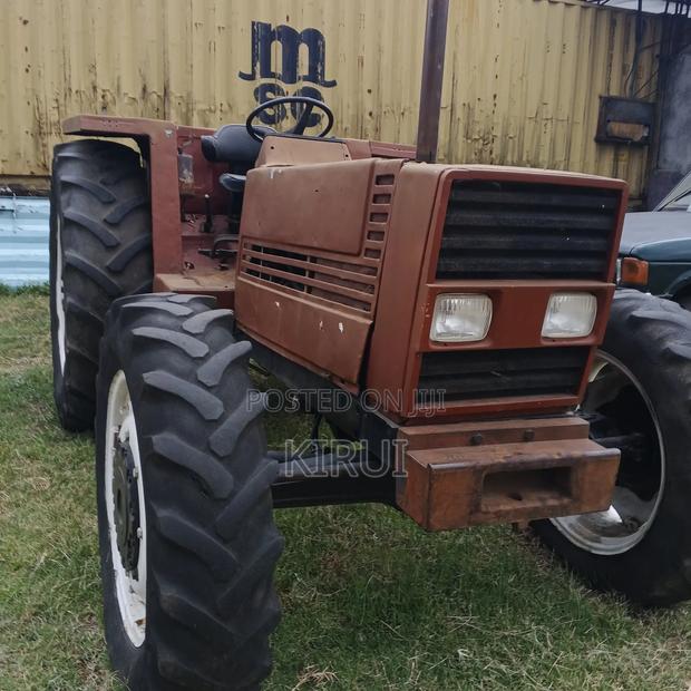 Fiat 100_90 Tractor - thumbnail 3