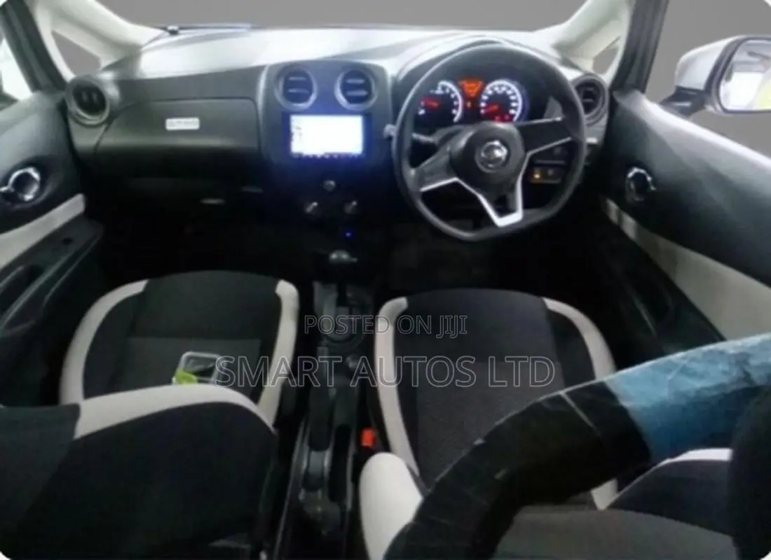 Nissan Note 2019 Silver