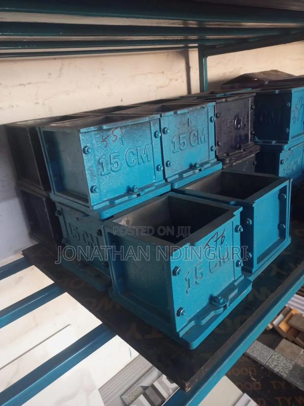 Cast Iron Concrete Testing Moulds - main view