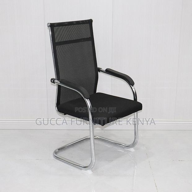 Ergonomic Mid Back Mesh Conference Chair - thumbnail 2